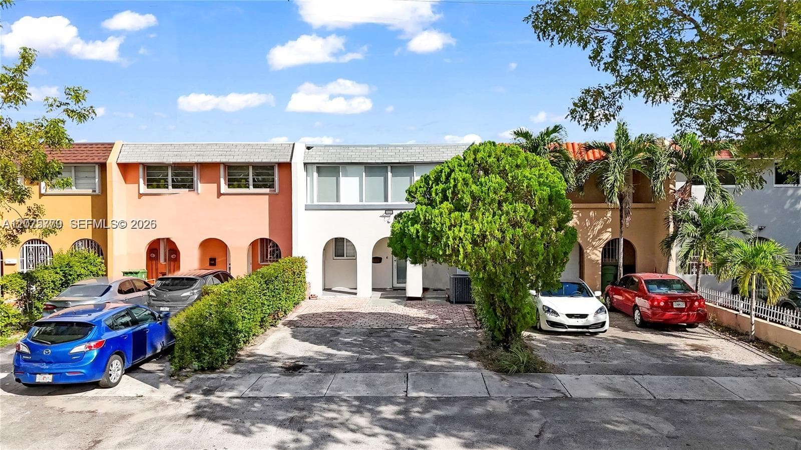 7025 W 3rd Ct, Hialeah FL 33014 photo 2