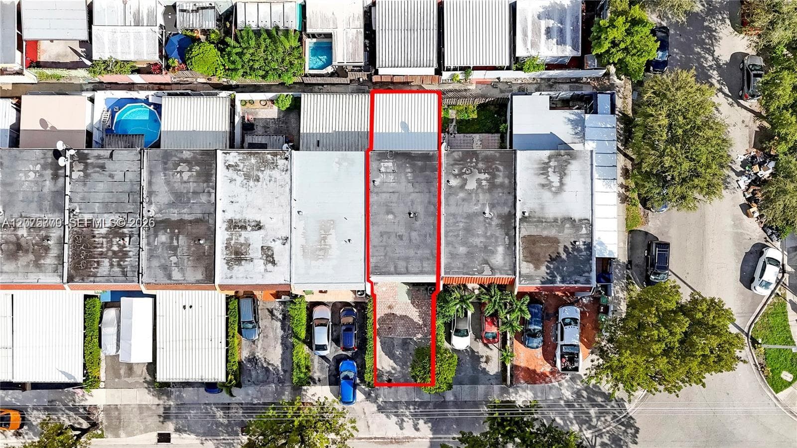 7025 W 3rd Ct, Hialeah FL 33014 photo 3