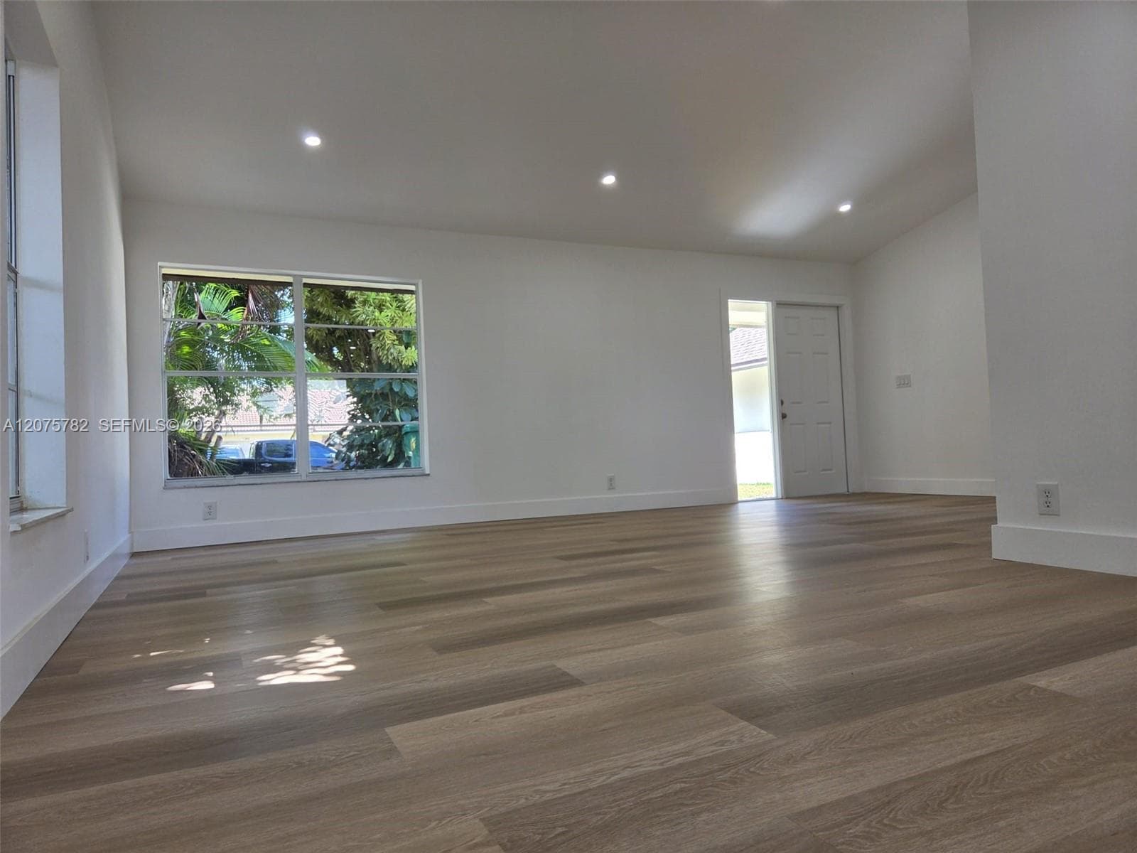 7389 NW 48th Pl, Lauderhill FL 33319 photo 3