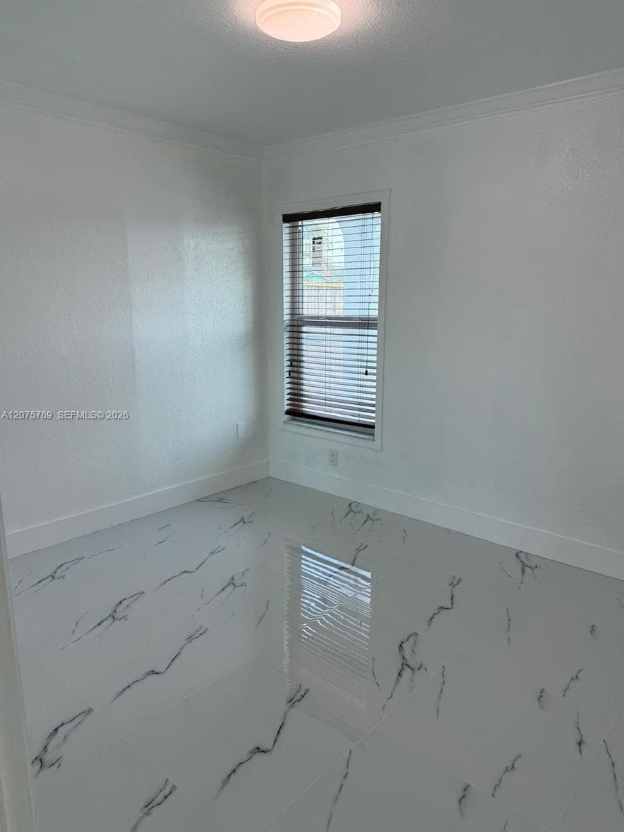 2775 W 71st Pl # 0, Hialeah, FL 33016 photo 4
