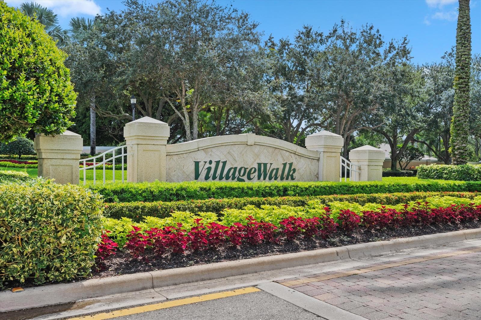 8038 MONTSERRAT Place, Wellington FL 33414 photo 2