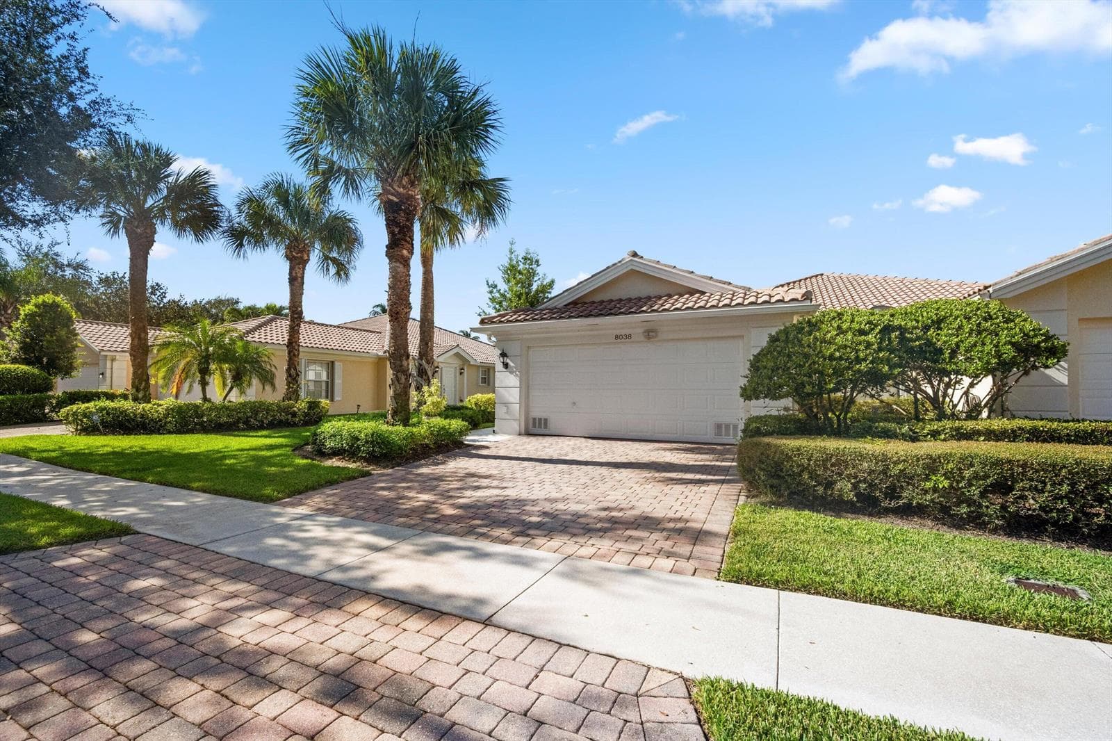 8038 MONTSERRAT Place, Wellington FL 33414 photo 4