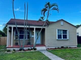 1007 AVON Road, West Palm Beach FL 33401