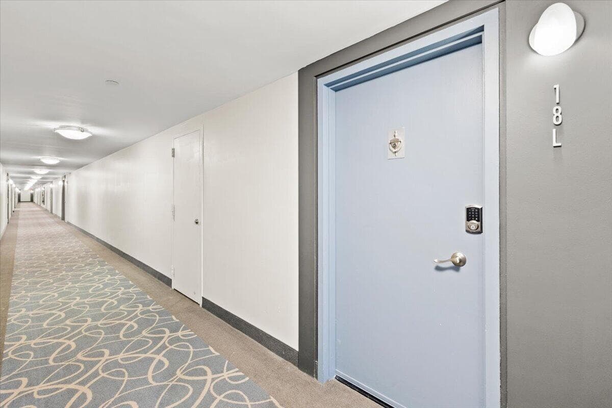 3015 N OCEAN Boulevard # 18L, Fort Lauderdale FL 33308 photo 5
