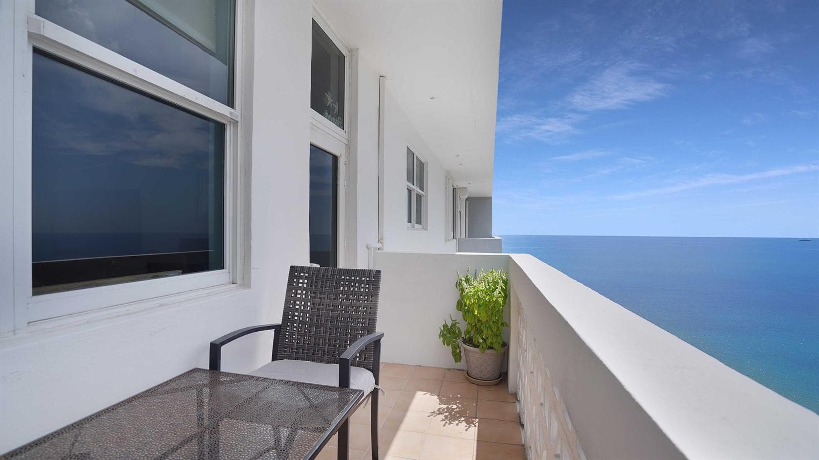 4250 GALT OCEAN Drive # PHM, Fort Lauderdale FL 33308 photo 2
