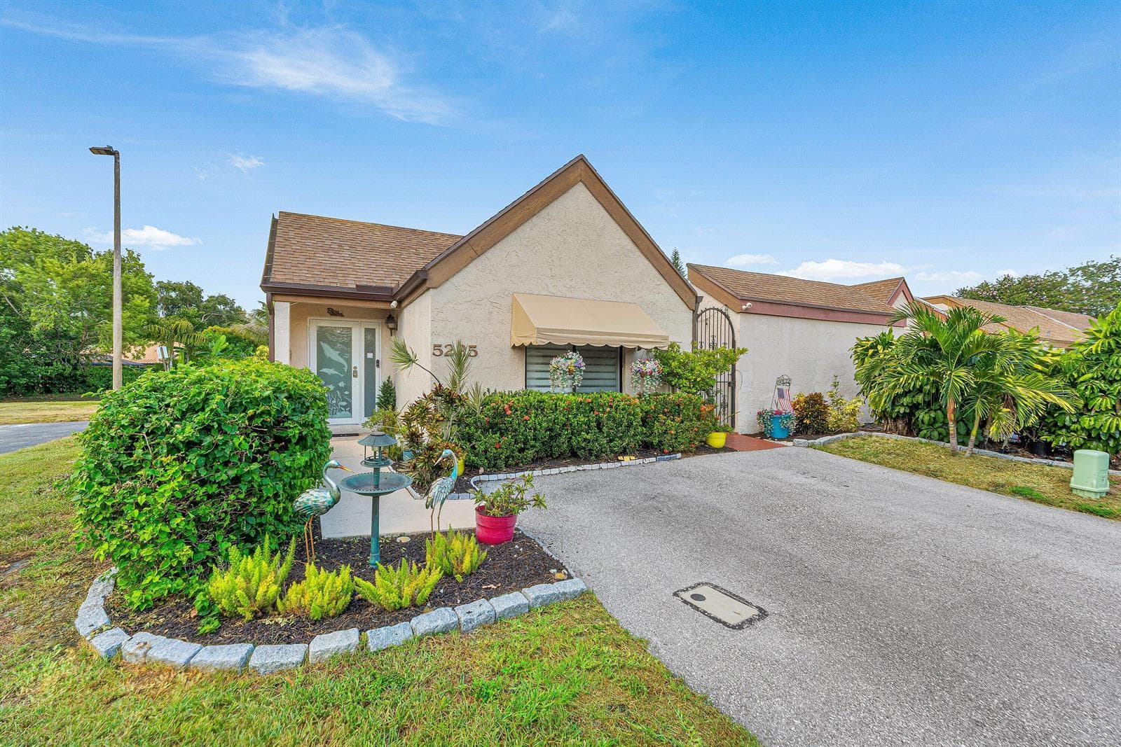 5225 Spice Drive, Palm Beach Gardens FL 33418 photo 2