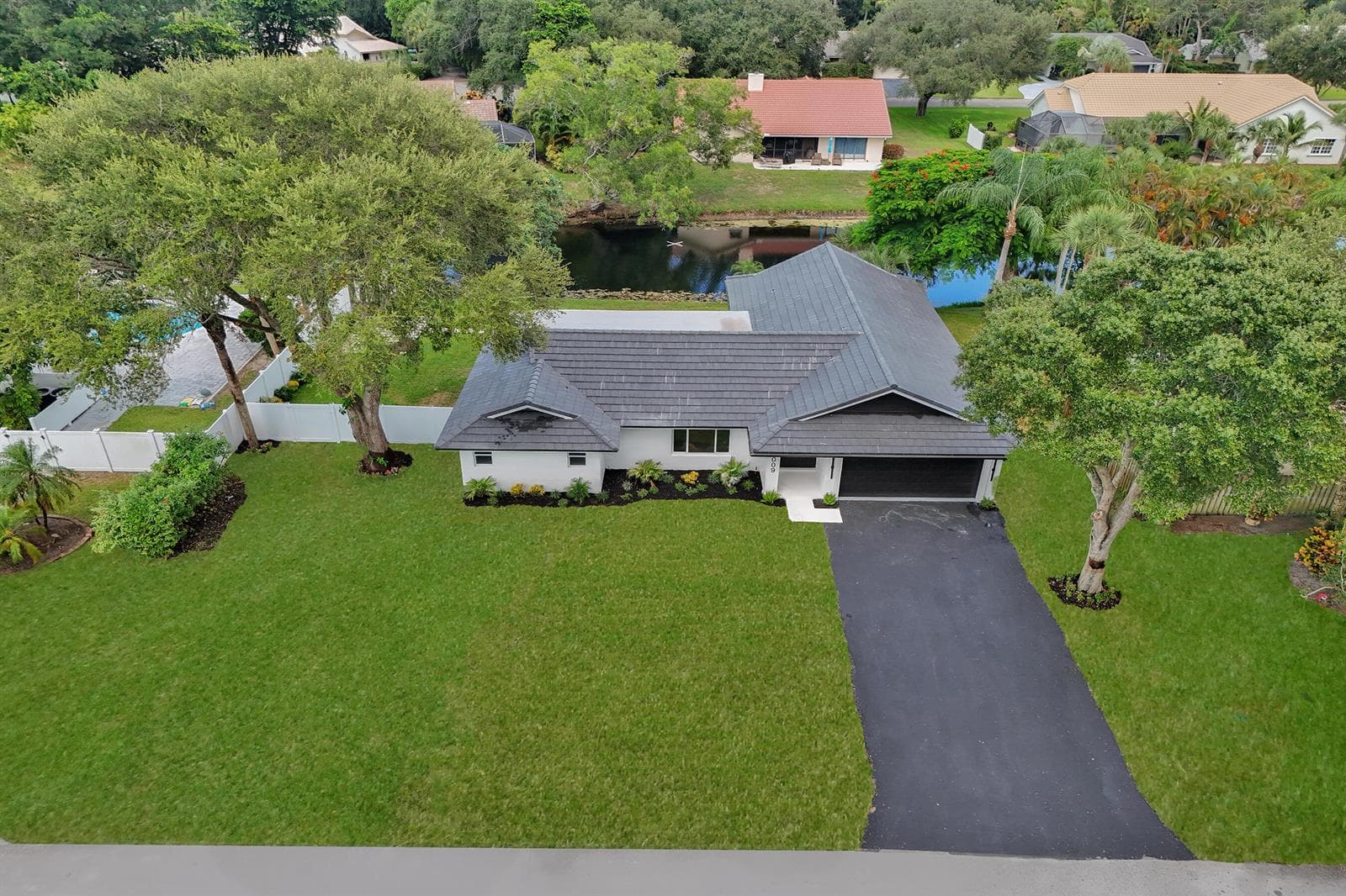 2009 SW 36TH Avenue, Delray Beach FL 33445 photo 4