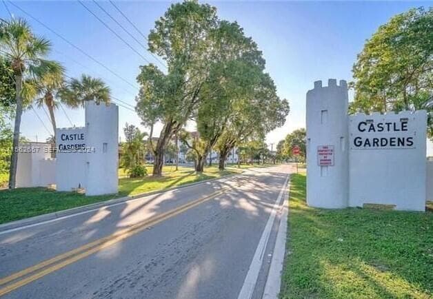 2251 NW 48th Terrace, Lauderhill FL 33313