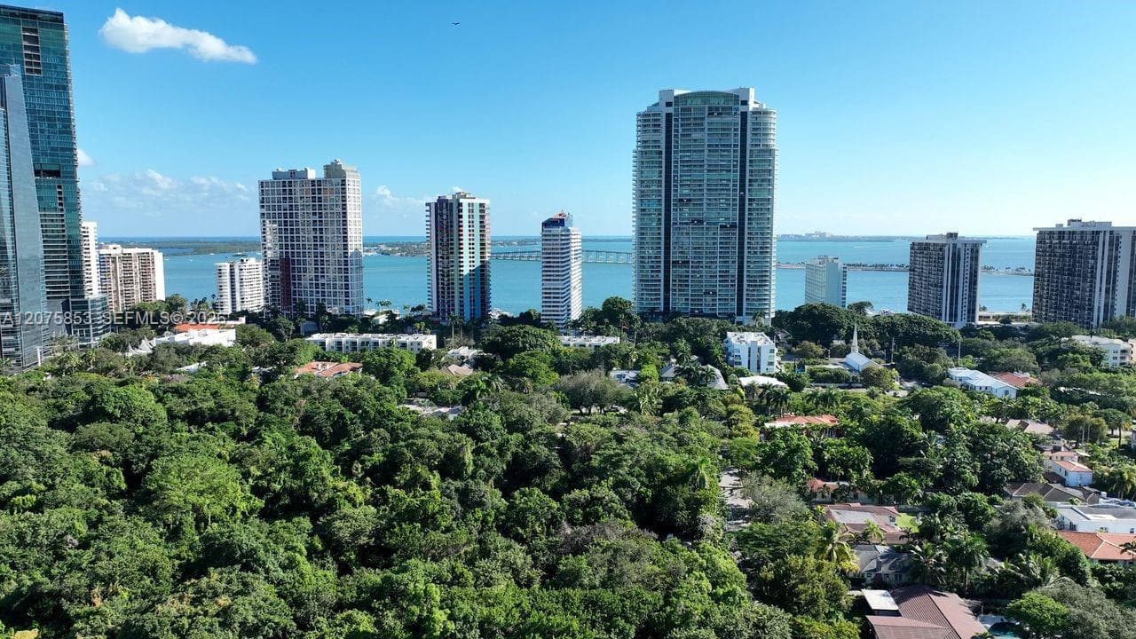 1600 SW 1st Ave # 1103, Miami FL 33129