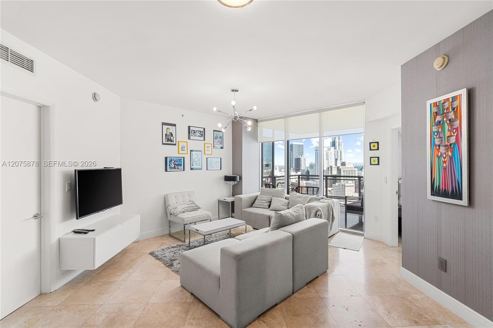 350 S Miami Ave # 2605, Miami FL 33130 photo 2