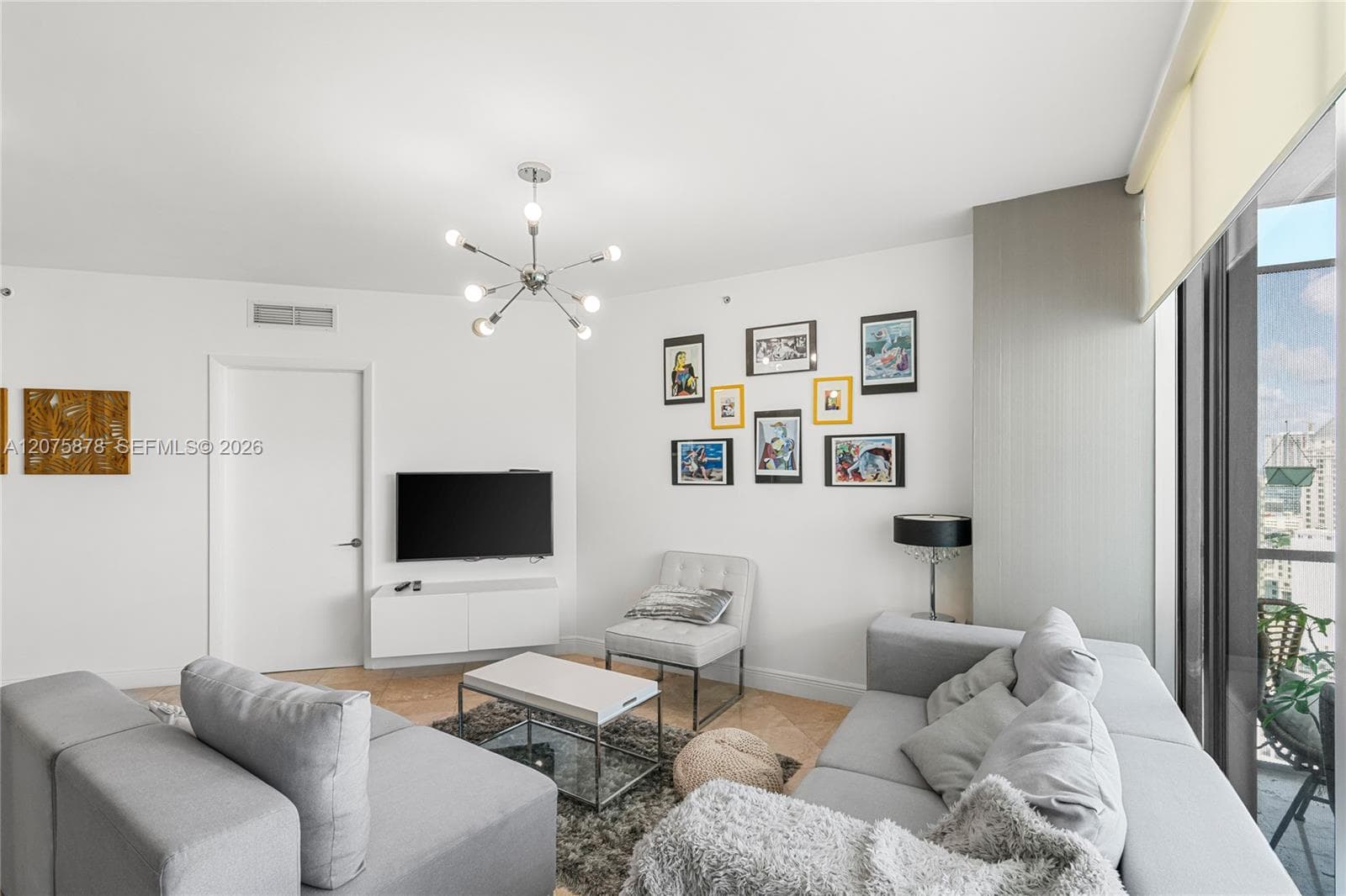 350 S Miami Ave # 2605, Miami FL 33130 photo 5