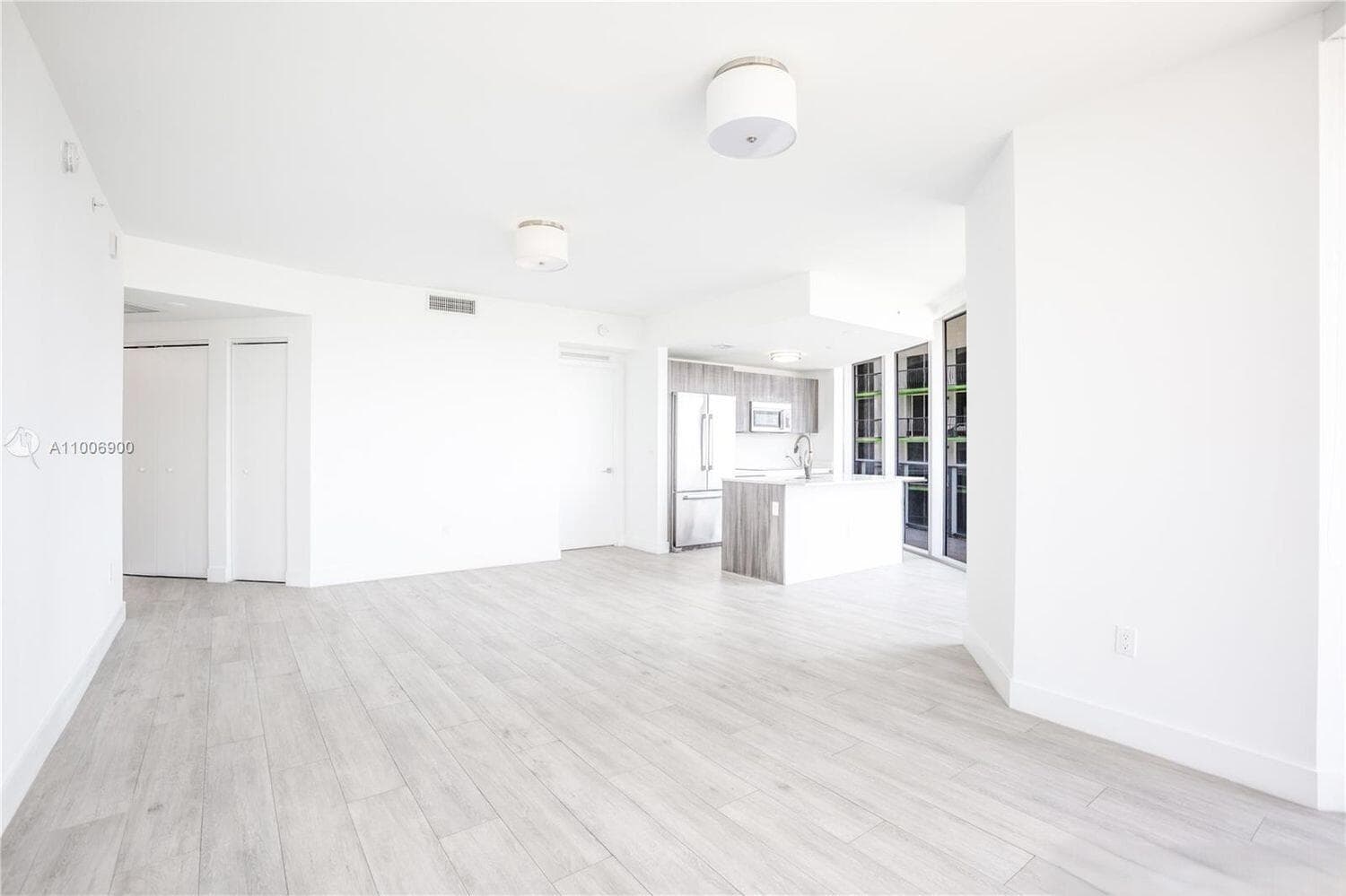 488 NE 18TH Street # 2200, Miami FL 33132 photo 4