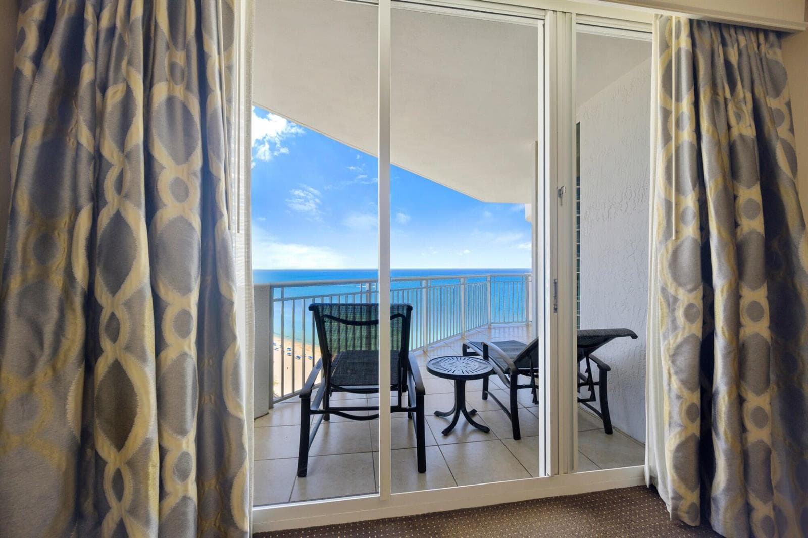 17375 COLLINS Avenue # 2406, Sunny Isles Beach FL 33160 photo 2