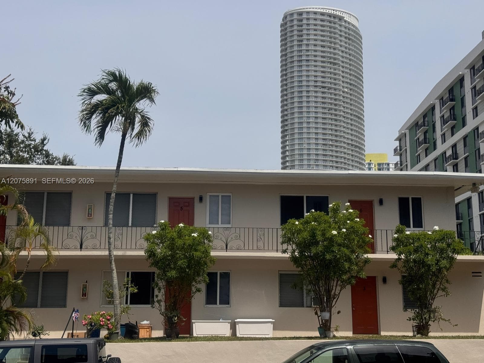 435 SW 5th Ave # 1, Miami FL 33130 photo 2
