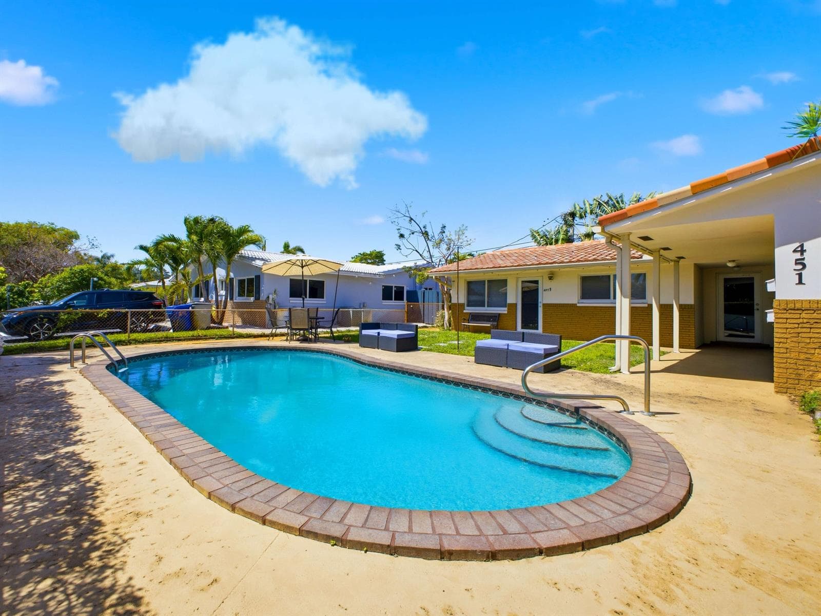 451 SE 1st Avenue # A-B, Pompano Beach FL 33060 photo 3