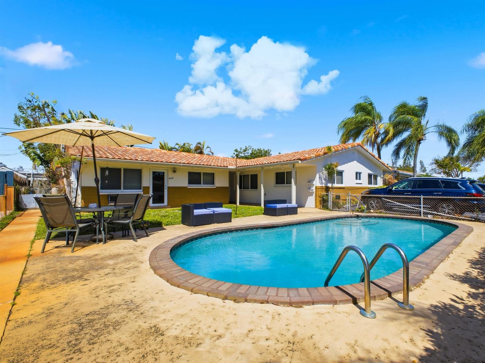 451 SE 1st Avenue # A-B, Pompano Beach FL 33060