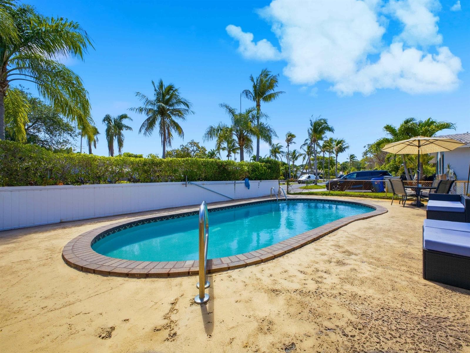 451 SE 1st Avenue # A-B, Pompano Beach FL 33060 photo 4