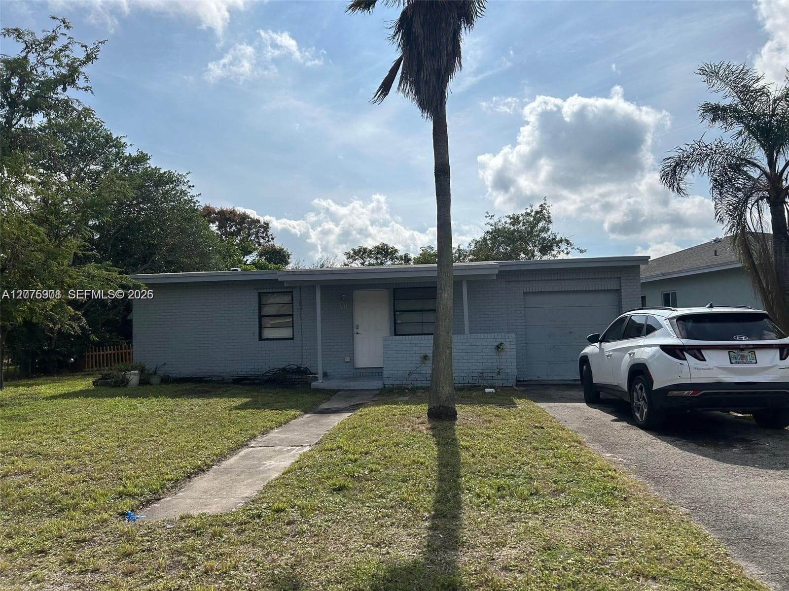 1318 NW 11th St, Fort Lauderdale FL 33311