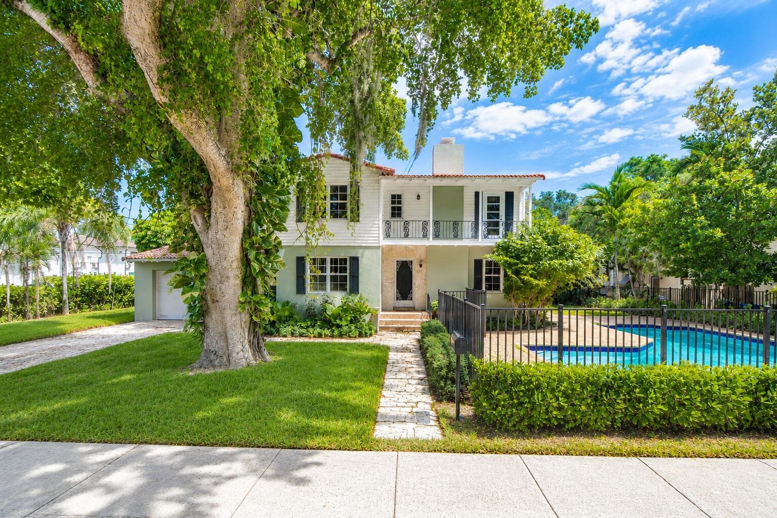 1601 SE 2ND Street, Fort Lauderdale FL 33301