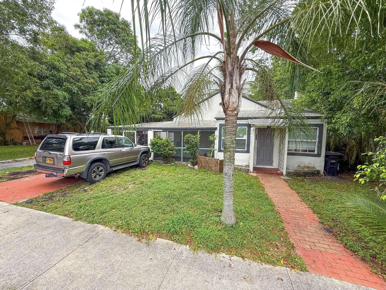 638 50TH Street, West Palm Beach, FL 33407 photo 4