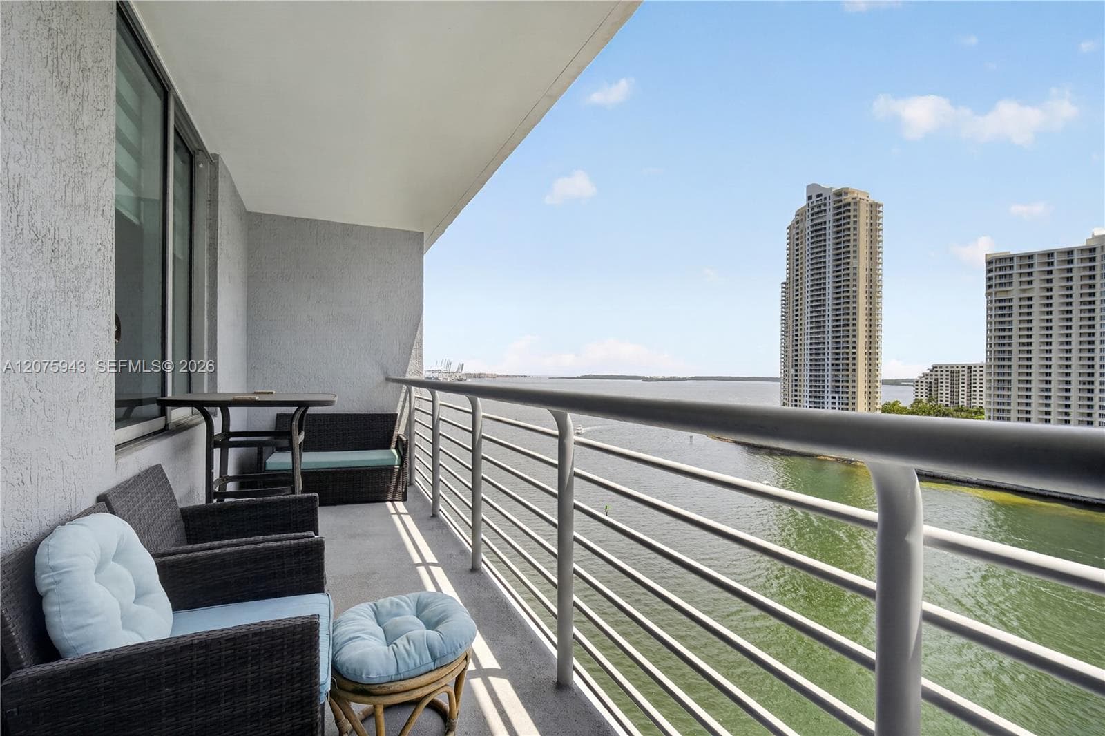 335 S Biscayne Blvd # 1503, Miami, FL 33131 photo 2