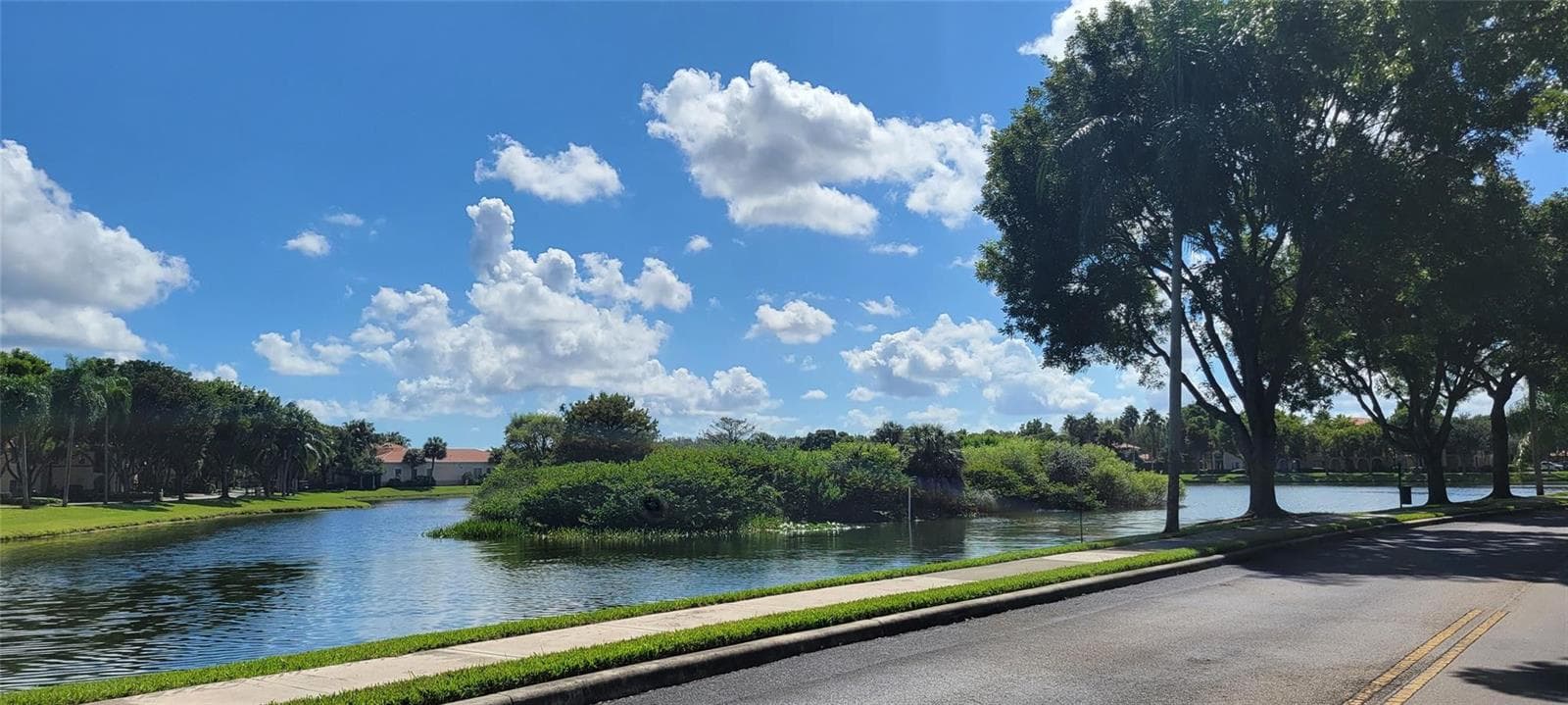 2496 CENTERGATE Drive # 203, Miramar FL 33025 photo 4