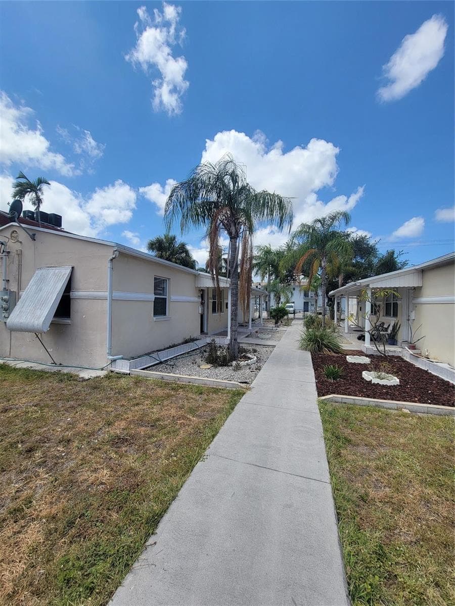 1822 JOHNSON Street, Hollywood FL 33020 photo 2