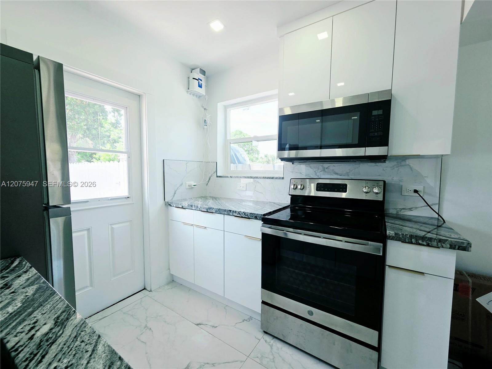 5301 NE 17th Ave # -, Pompano Beach FL 33064