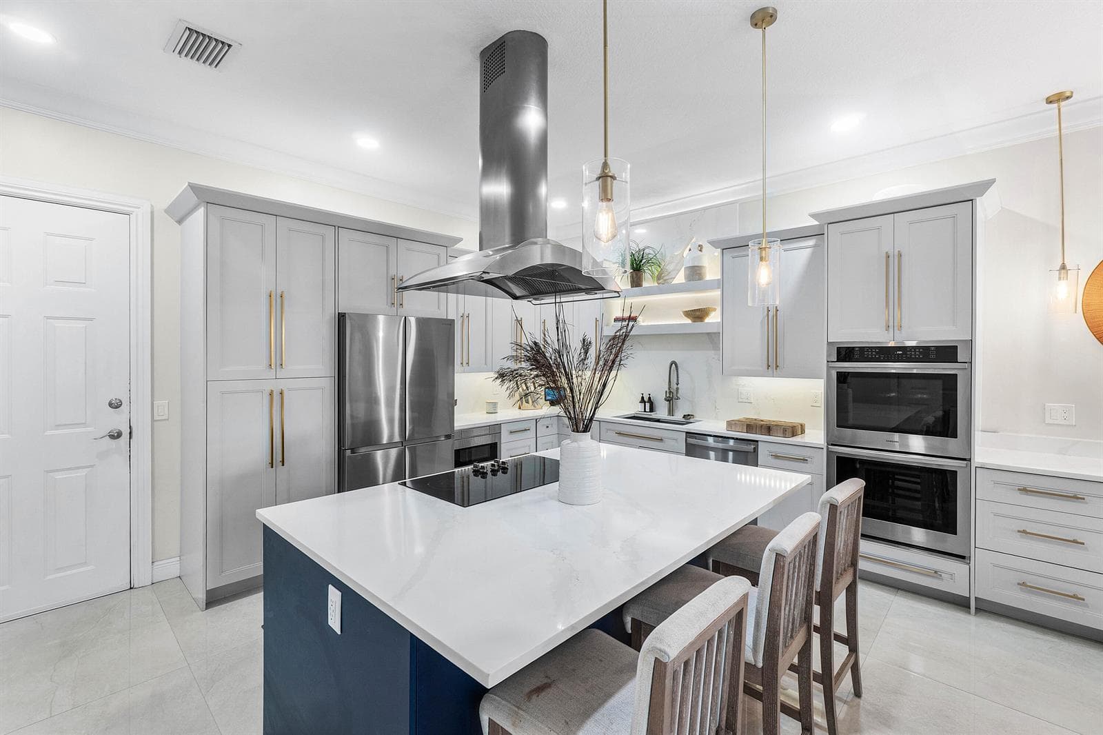 605 Avenue H, Delray Beach, FL 33483 photo 2