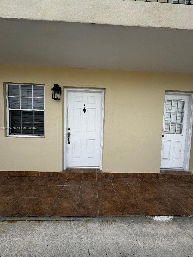 2725 SW 25th St # 3, Miami FL 33133 photo 2
