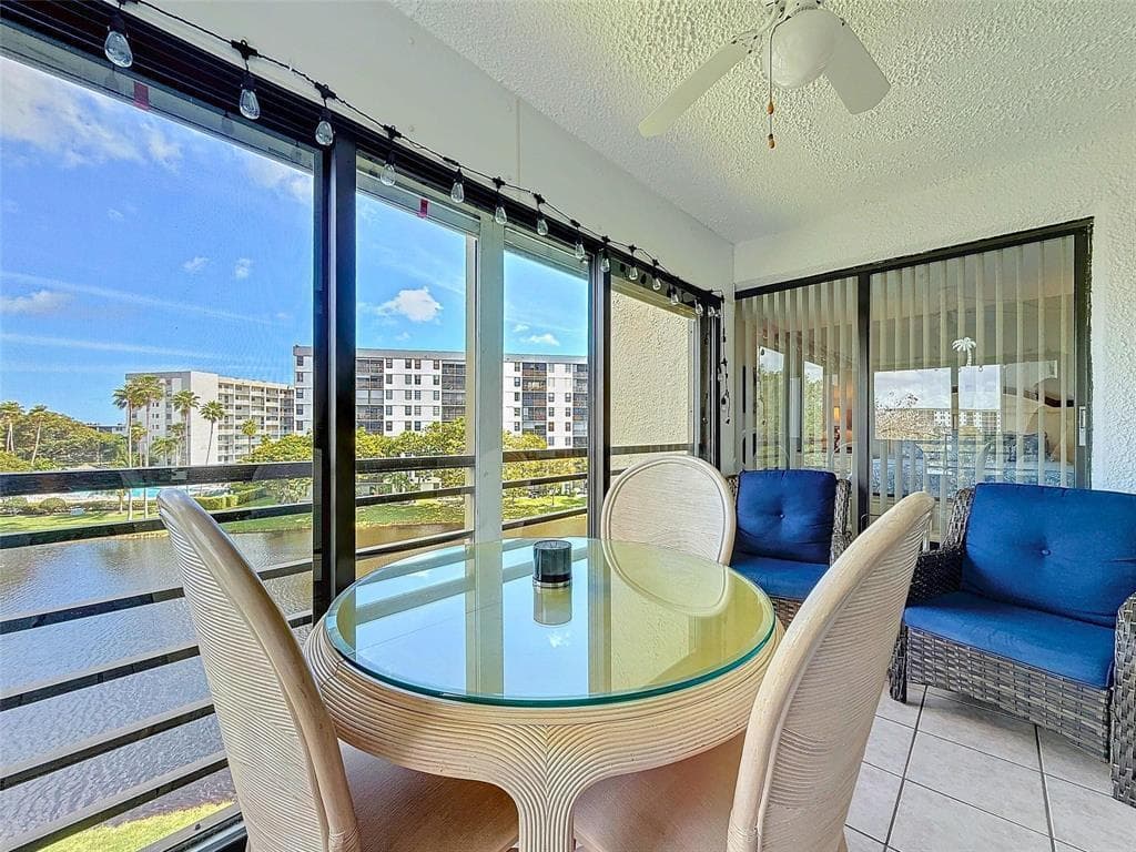 2309 S Cypress Bend Drive # 515, Pompano Beach FL 33069