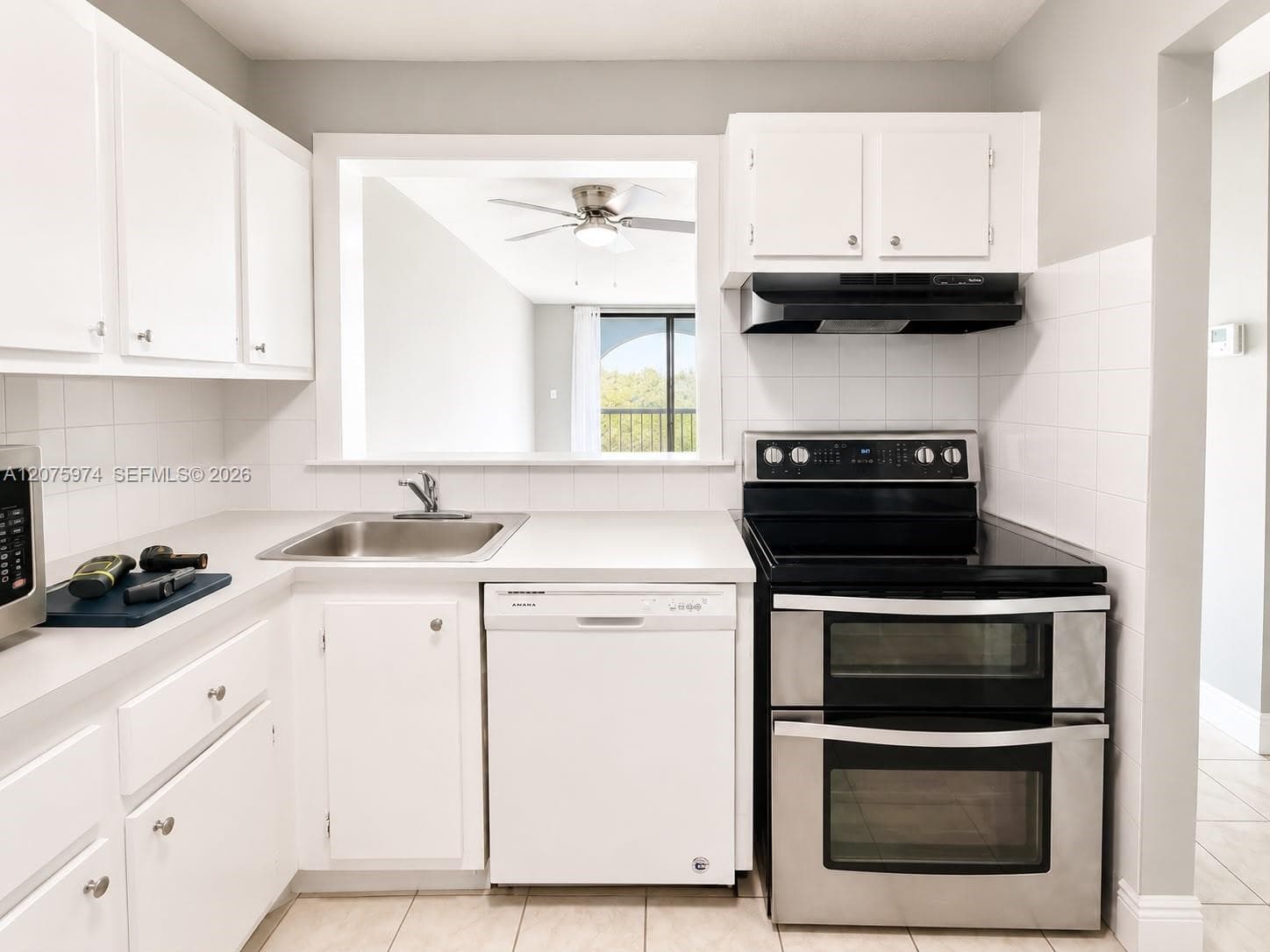 9440 Fontainebleau Blvd # 515, Miami FL 33172 photo 4