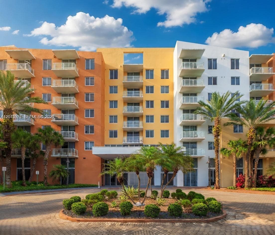 2775 NE 187th St # 609, Aventura FL 33180 photo 2