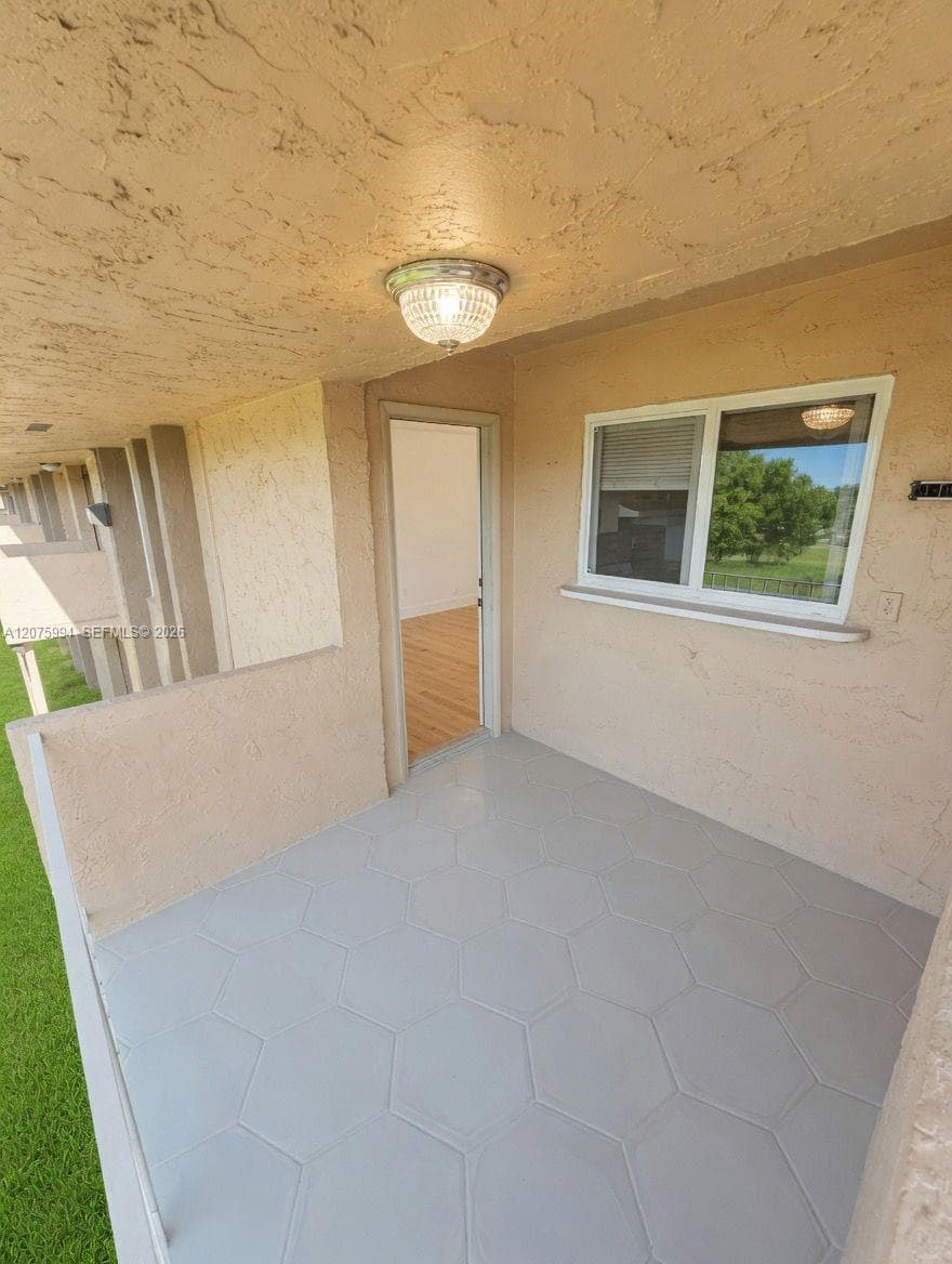 6850 W 14th Ct # B17, Hialeah FL 33014 photo 5