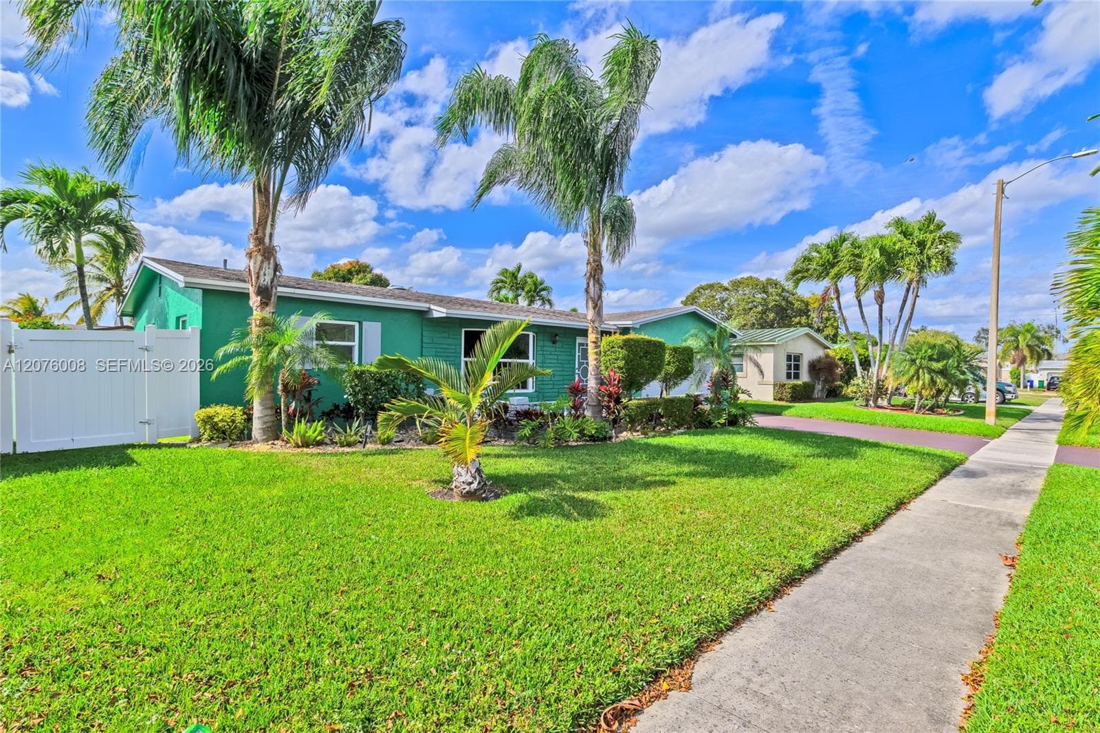 257 NW 79th Ave, Margate, FL 33063 photo 3