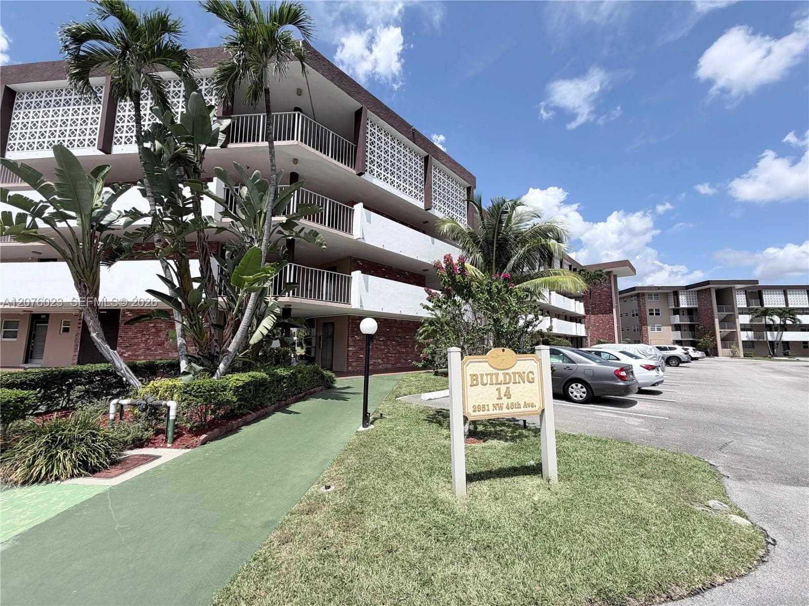 2951 NW 46th Ave # 109, Lauderdale Lakes FL 33313 photo 2