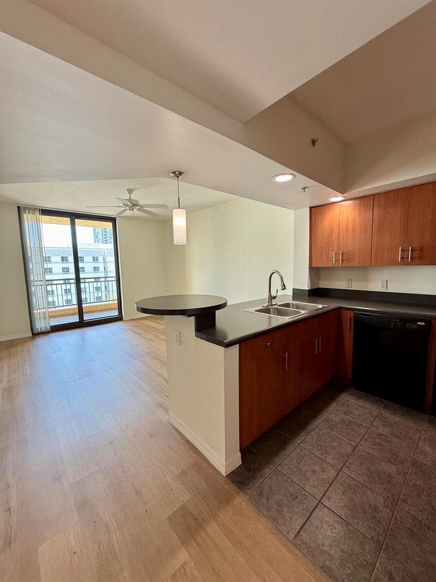 100 N FEDERAL Highway # 738, Fort Lauderdale FL 33301 photo 4