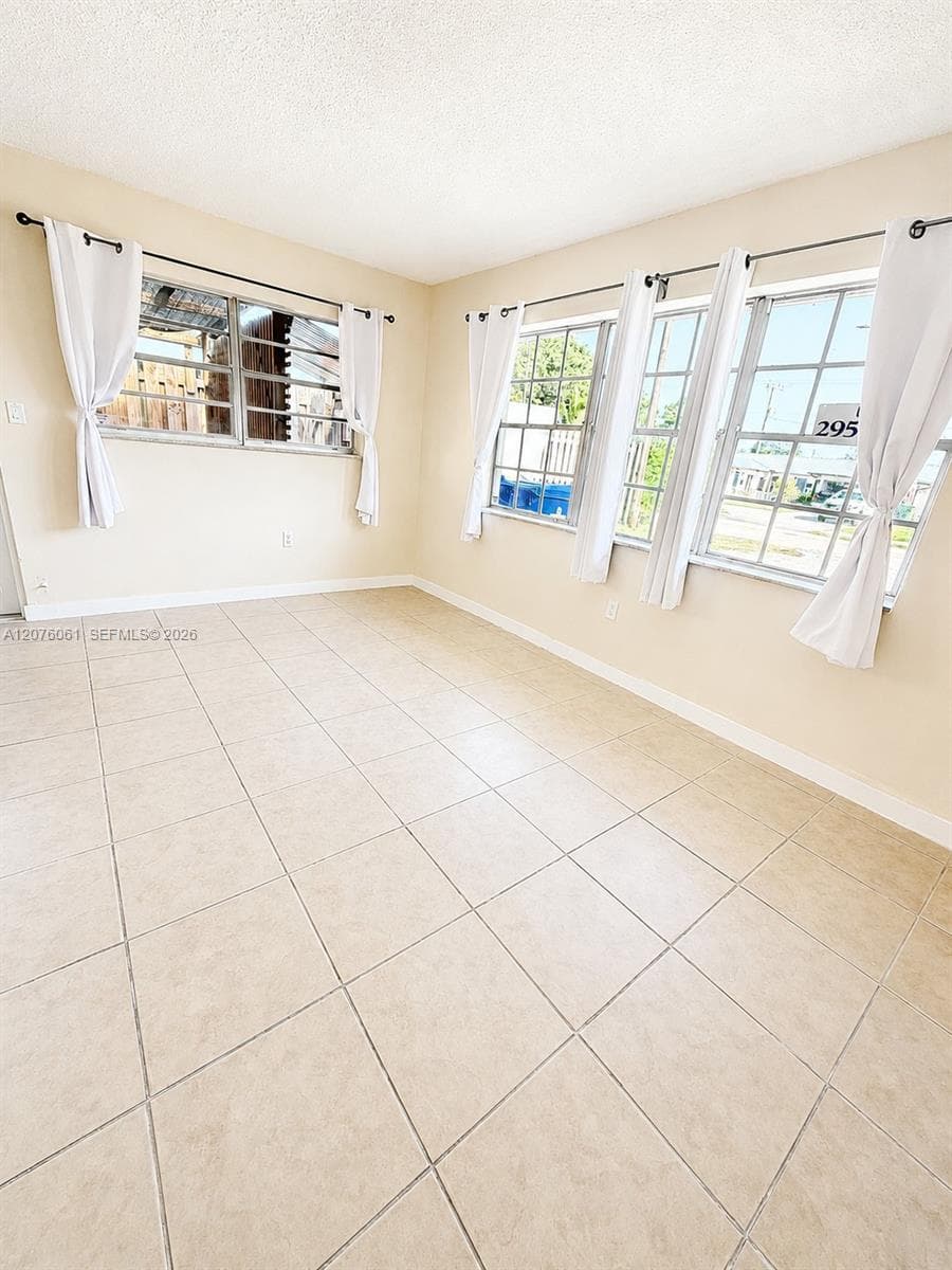 1711 NE 56th St # 5, Fort Lauderdale, FL 33334 photo 3