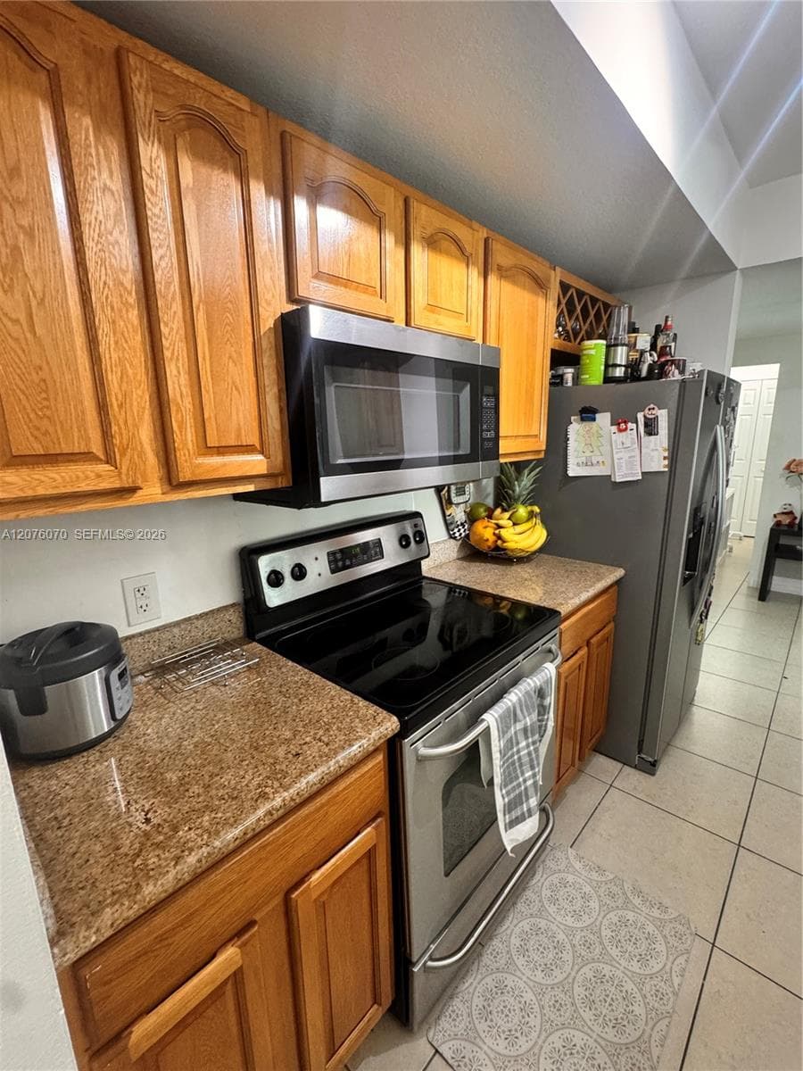 4242 NW 2nd St # 808, Miami FL 33126 photo 4