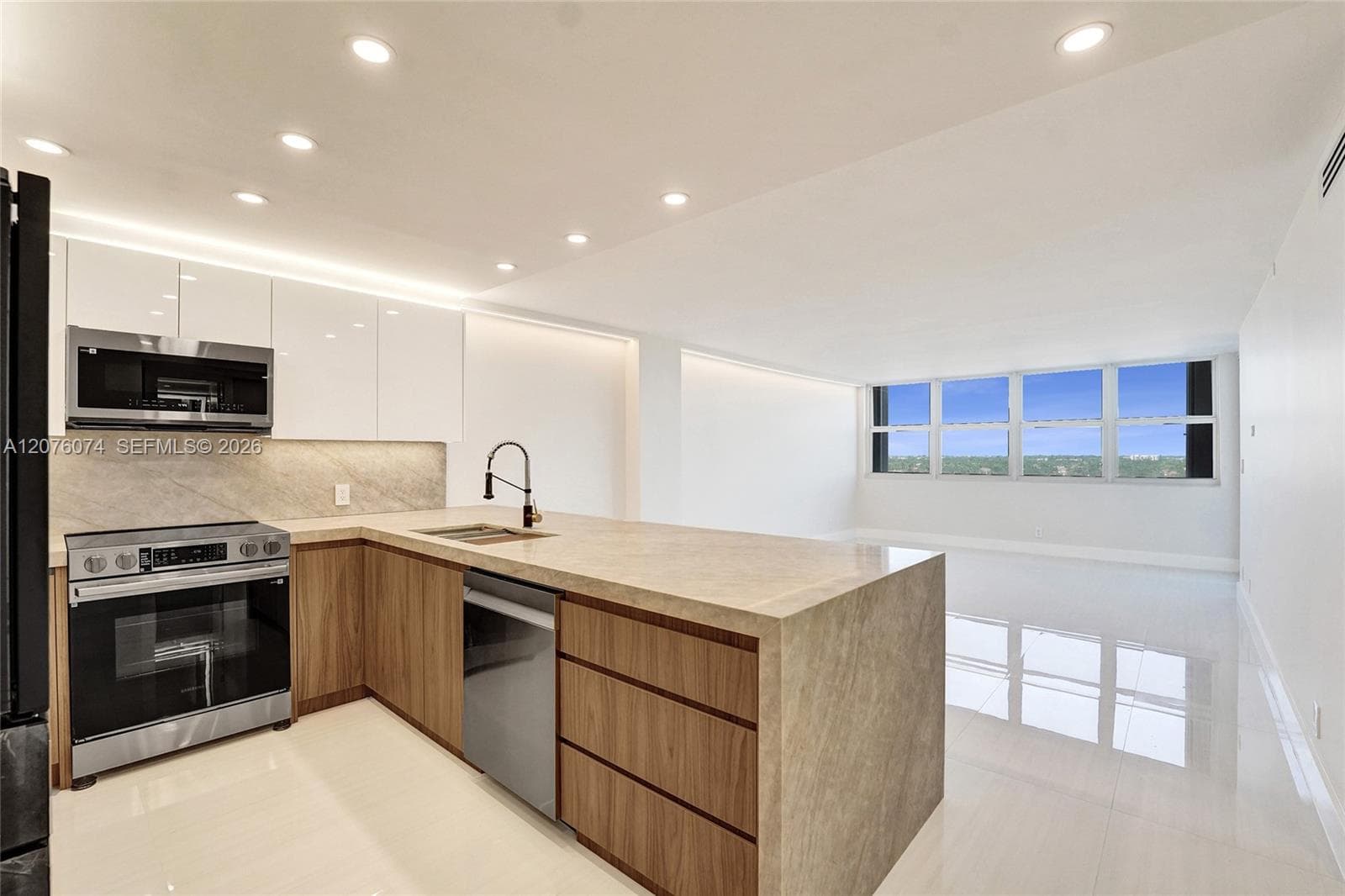 1400 S Ocean Dr # 1205, Hollywood, FL 33019 photo 2