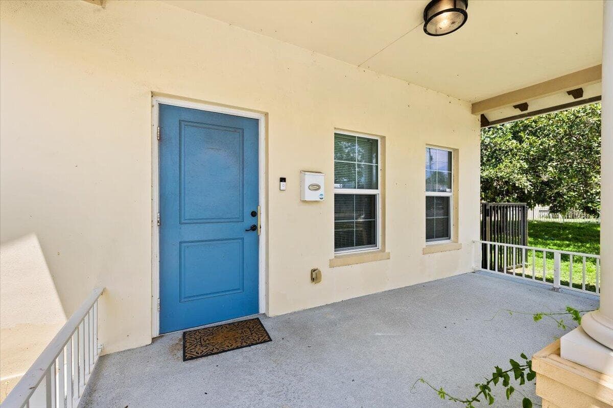 917 14th Street, West Palm Beach FL 33401 photo 5