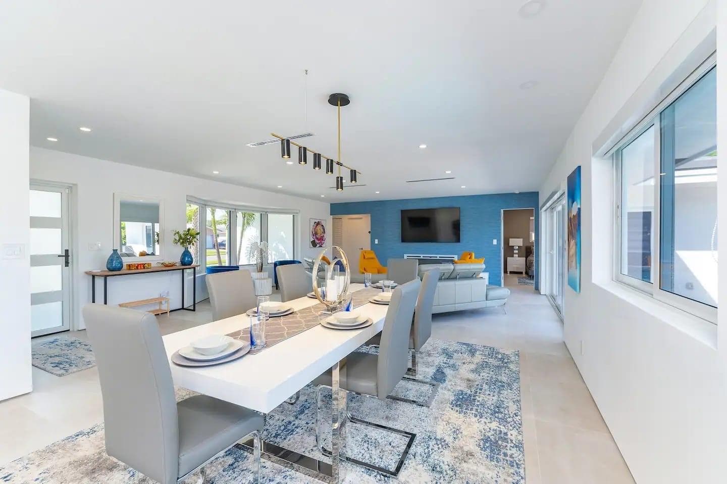 6600 NE 21ST Drive, Fort Lauderdale, FL 33308 photo 5
