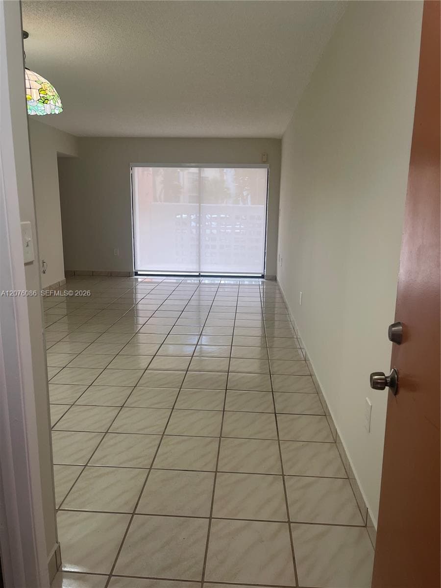 10249 NW 9th St Cir # 108-8, Miami, FL 33172 photo 2