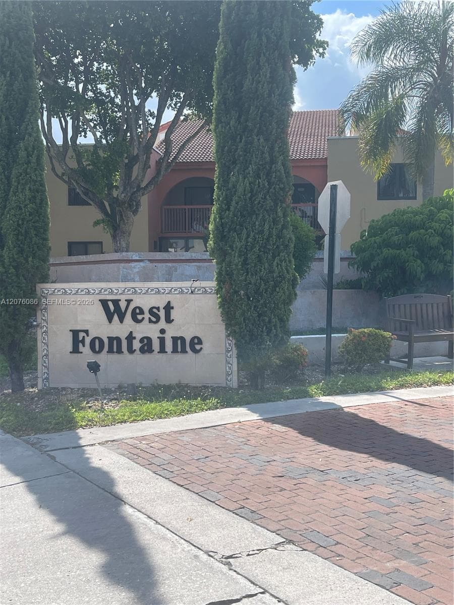 10249 NW 9th St Cir # 108-8, Miami, FL 33172