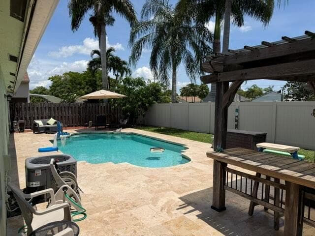 924 CUMBERLAND Terrace, Davie, FL 33325 photo 4