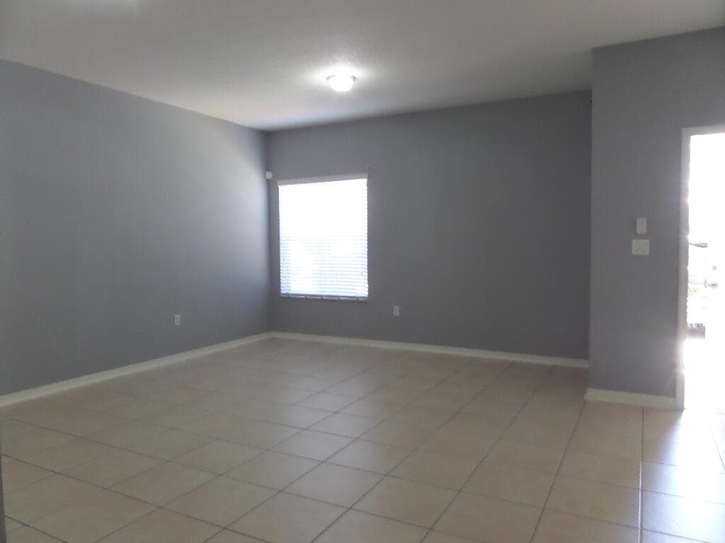 14007 SW 49TH Street # 8, Miramar, FL 33027 photo 3