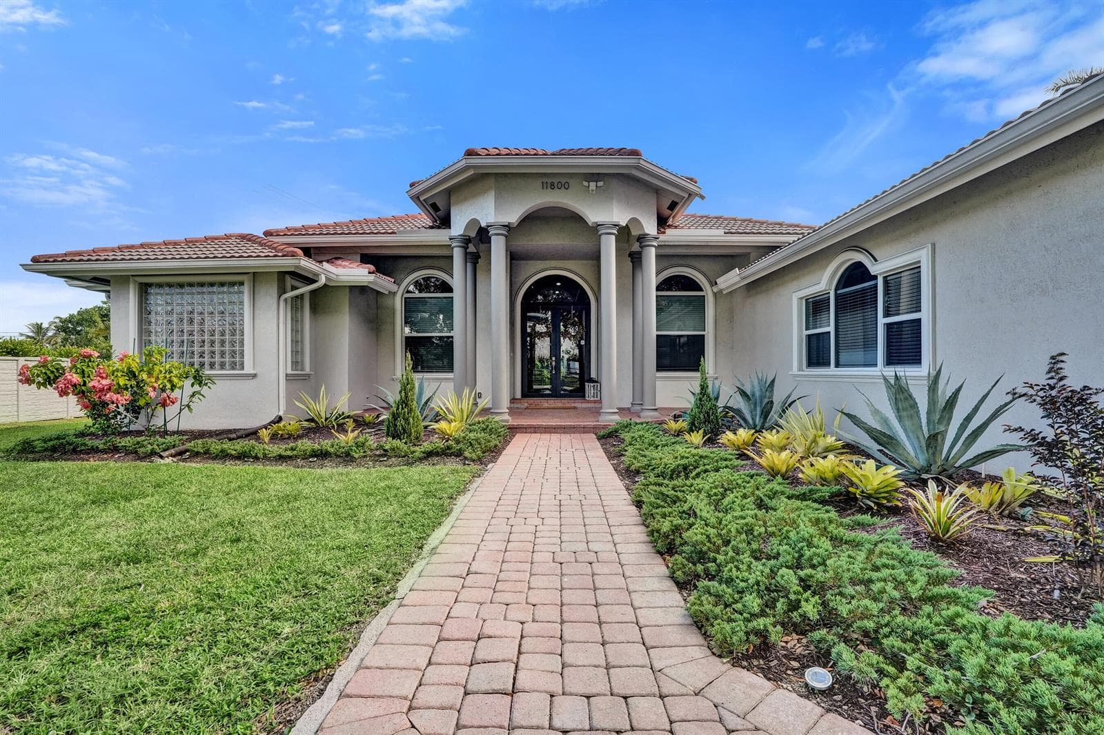 11800 NW 17TH Place, Plantation, FL 33323 photo 5