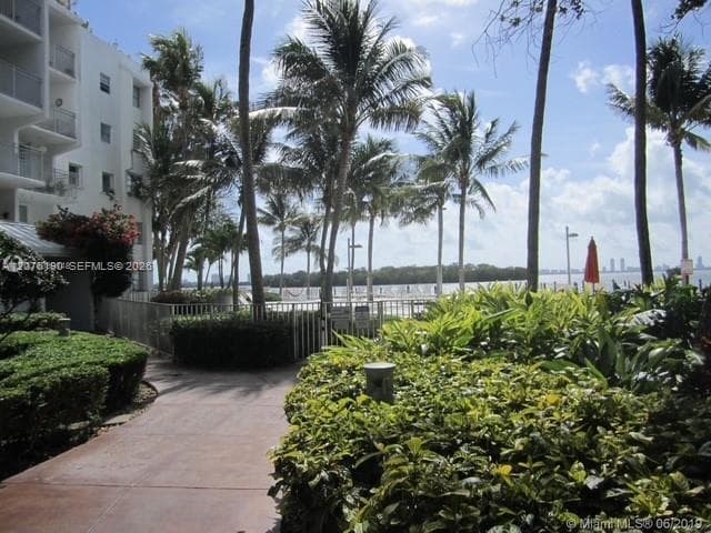 650 NE 64th St # G602, Miami, FL 33138 photo 4