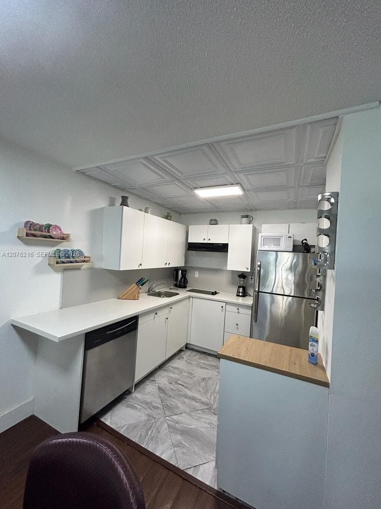 210 172nd St # 133, Sunny Isles Beach, FL 33160 photo 5