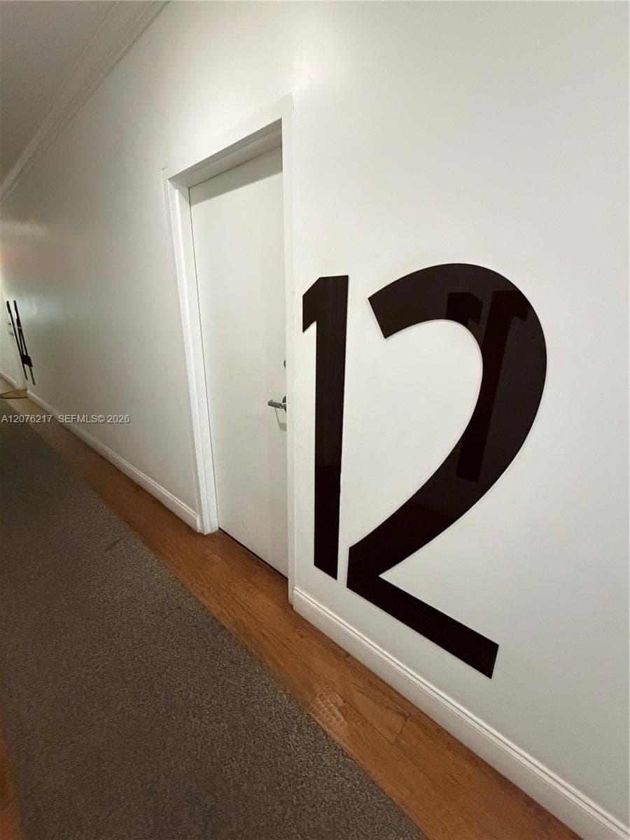 526 15th St # 12, Miami Beach, FL 33139 photo 4